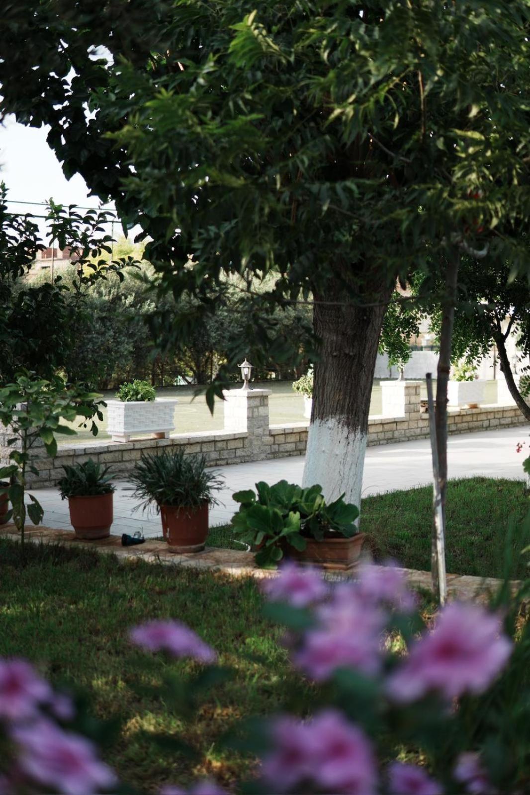 Gardenia Rooms Саранде Екстериор снимка